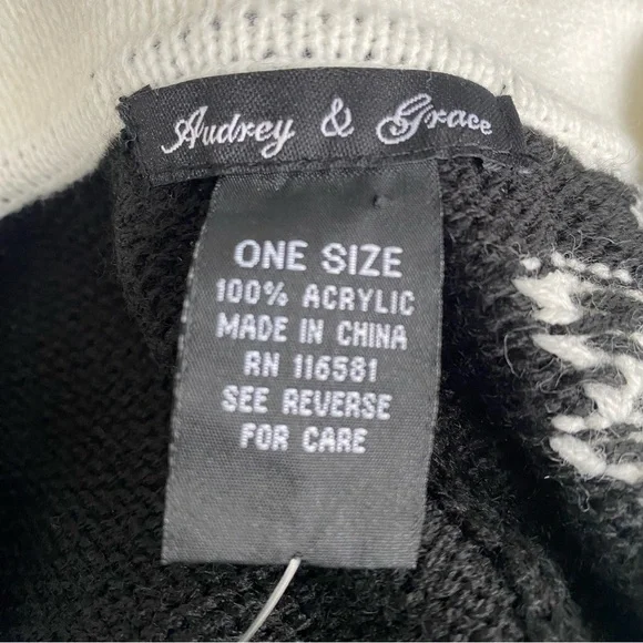 Women’s Knit Floral Pullover Wrap Audrey & Grace Black And White Size OS - Picture 5 of 5